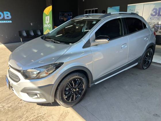 CHEVROLET ONIX 1.4 MPFI ACTIV 8V FLEX 4P AUTOMÁTICO
